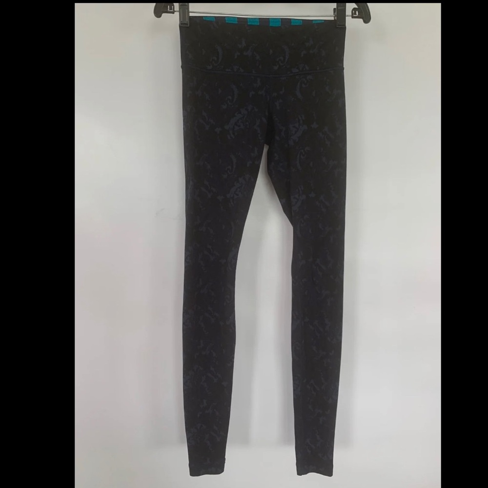 Lululemon black with navy print leggings .  Size 4